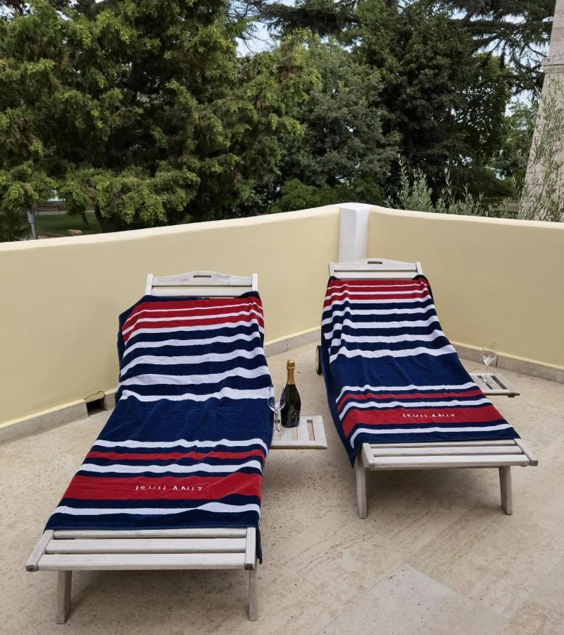 Aria Deluxe Superior 5 Star Apartment, Your Piece Of Heaven By The Sea & Park, With Sea & Park View Novigrad Istria Exterior foto